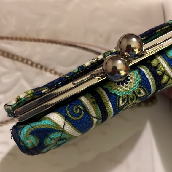 STUNNING & Rare Vera Bradley Wallet With Clutch Silver Coin Purse. - Picture 3 of 11